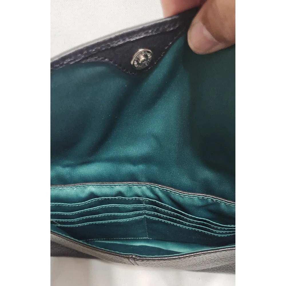 Coach Campbell Black Pebbled Leather Wristlet Teal Interior Card Silver Hardware